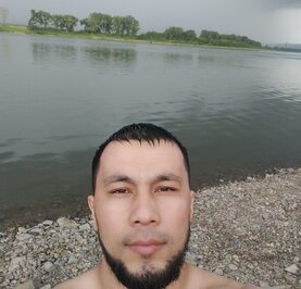 Жасурбек